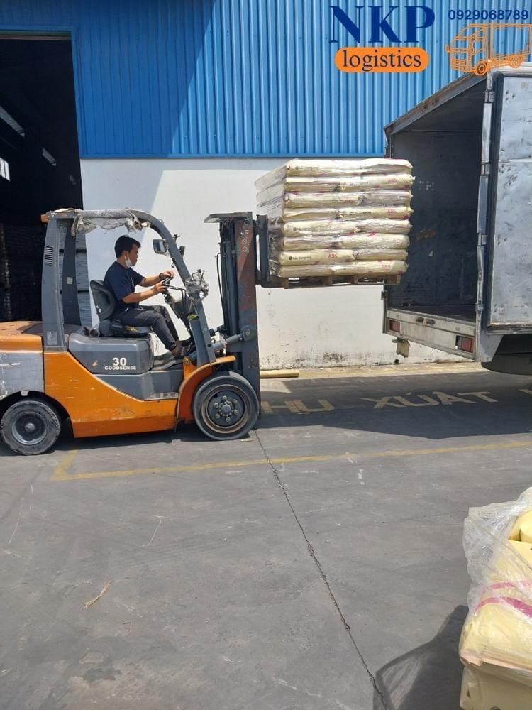 Quy trình thuê xe tải chở hàng tại Thuận An